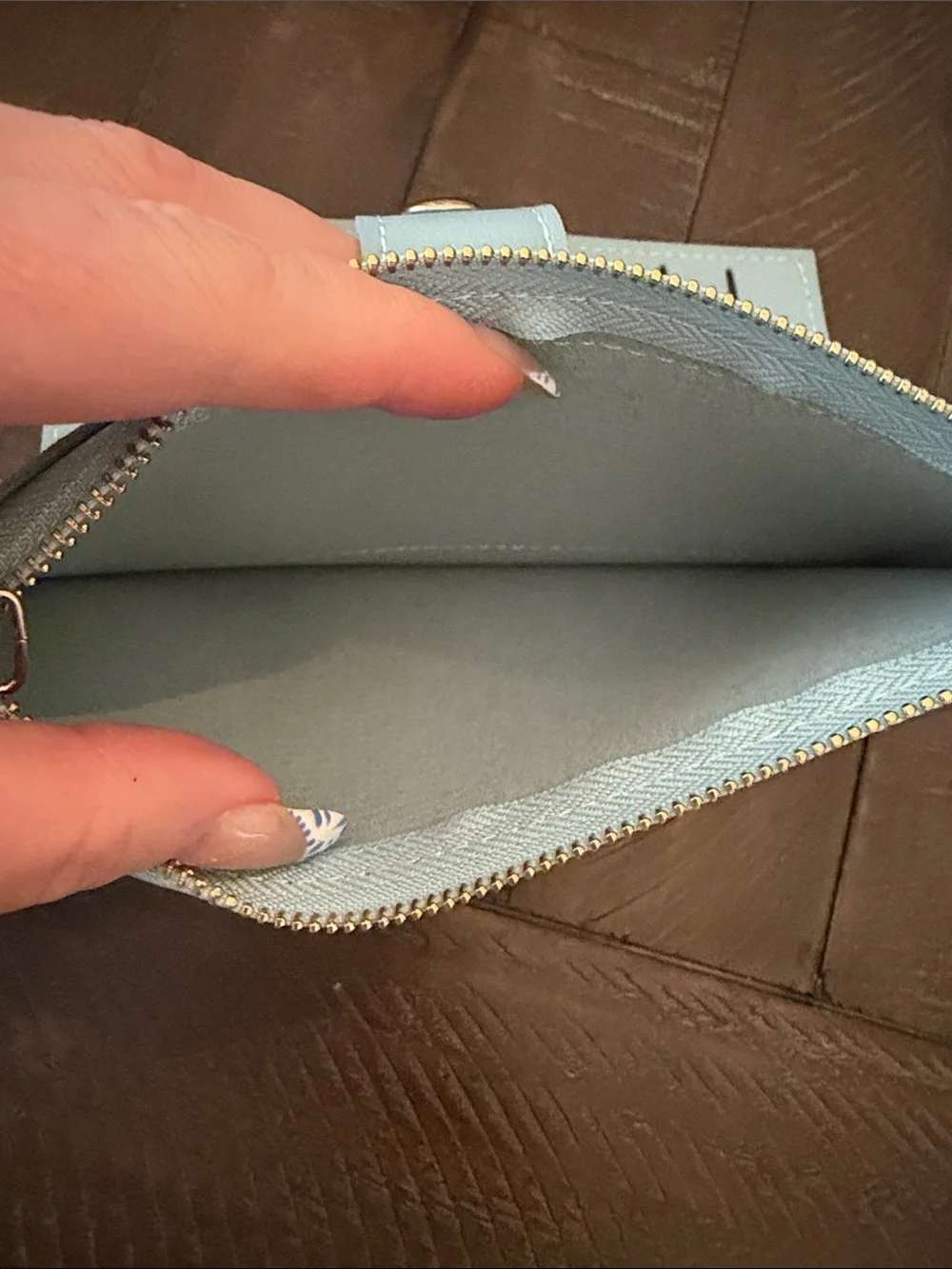SOUTHLAND & KANGAROO  light blue Long Wallet with Snap Closure